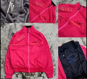 TRACKTOP NIKE REVESIBLE BLACK PINK