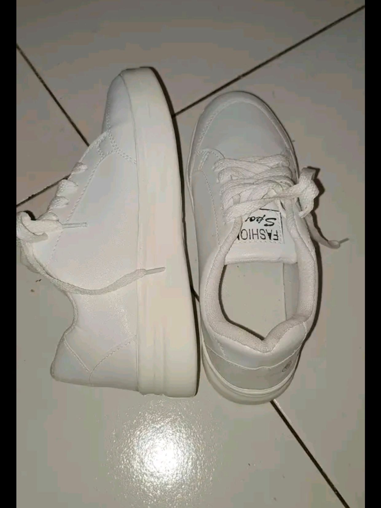 Casual Sneakers Wanita white