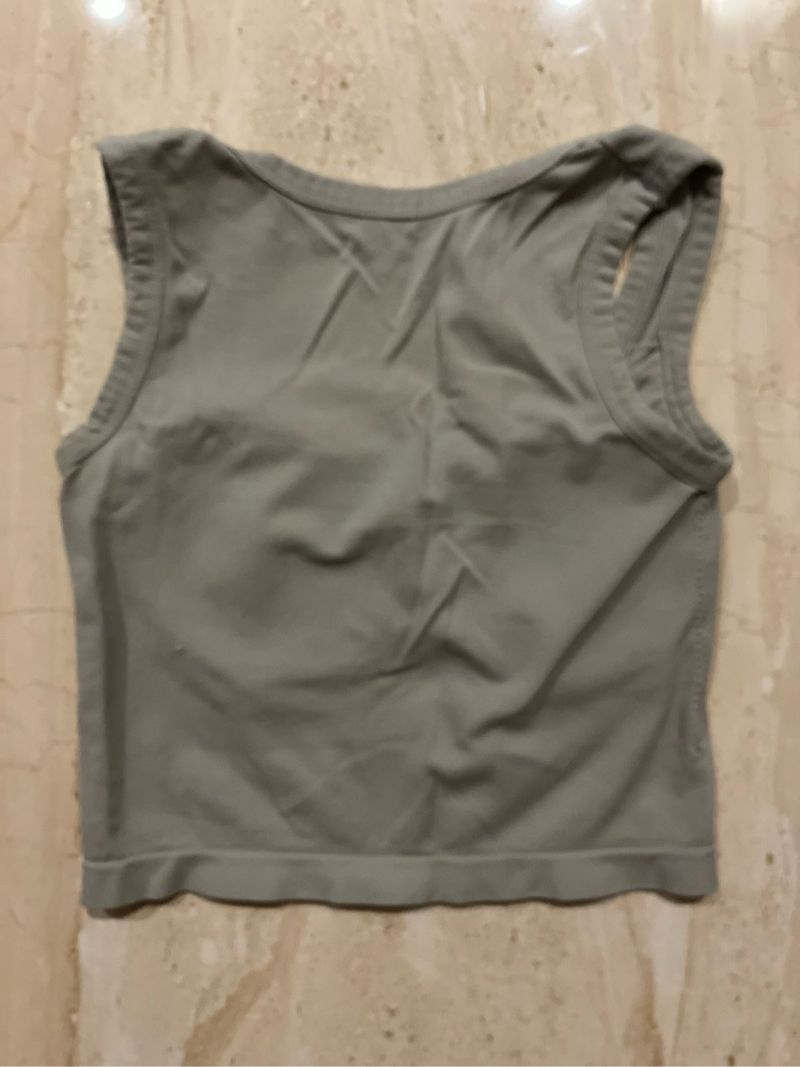 gray crop tank top padded, foto 2