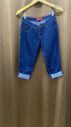Celana jeans 3/4