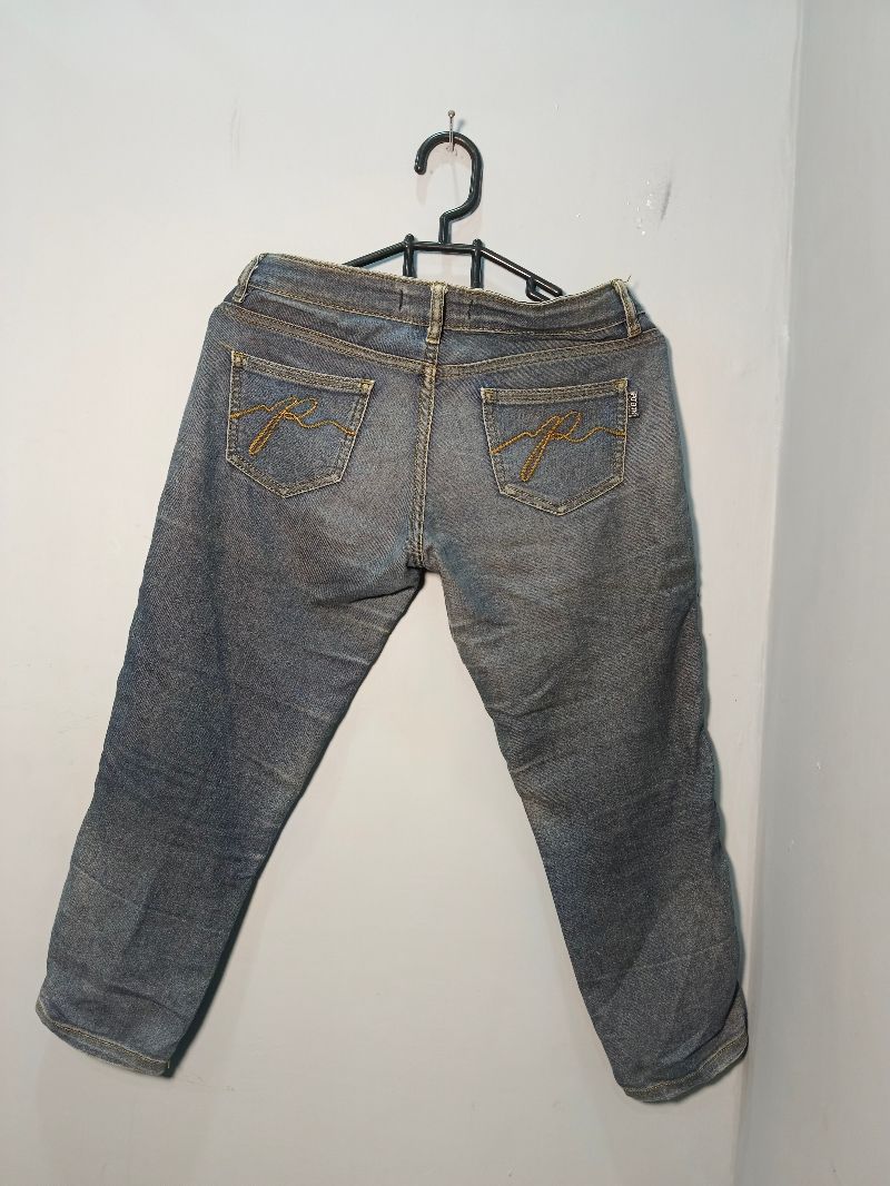 Po Box Jeans, foto 3