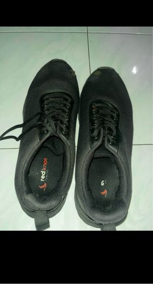 Sepatu Redknot hitam