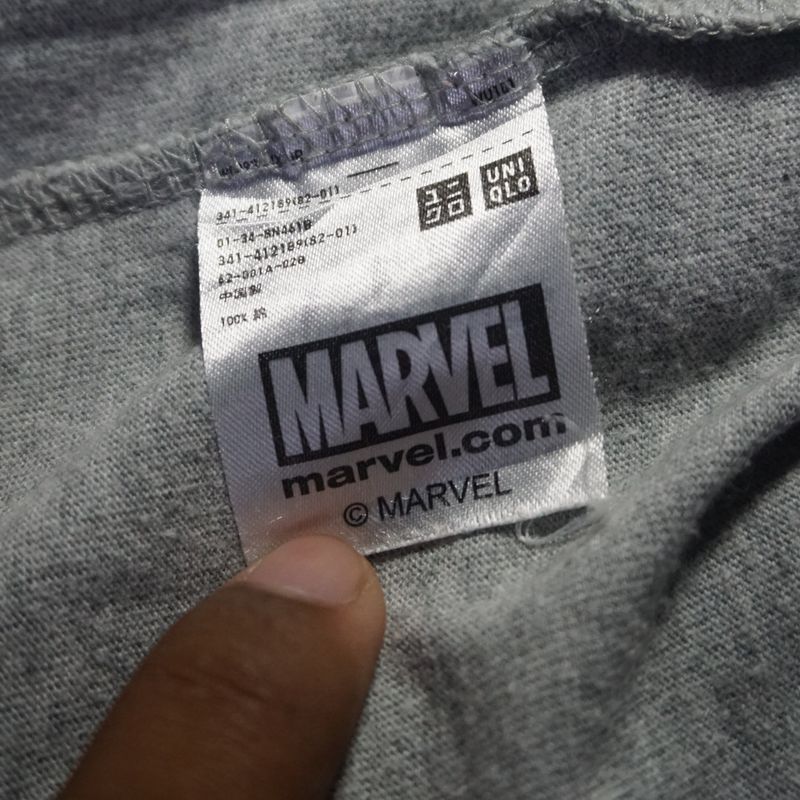 T-shirt uniqlo x marvel, foto 4