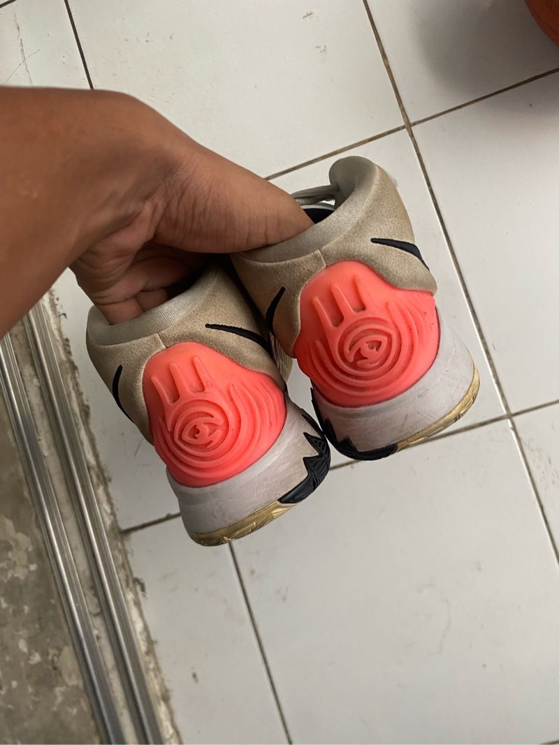 Nike Kyrie 6, foto 3
