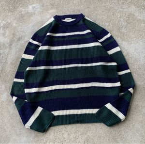 GU STRIPE KNIT SWEATER