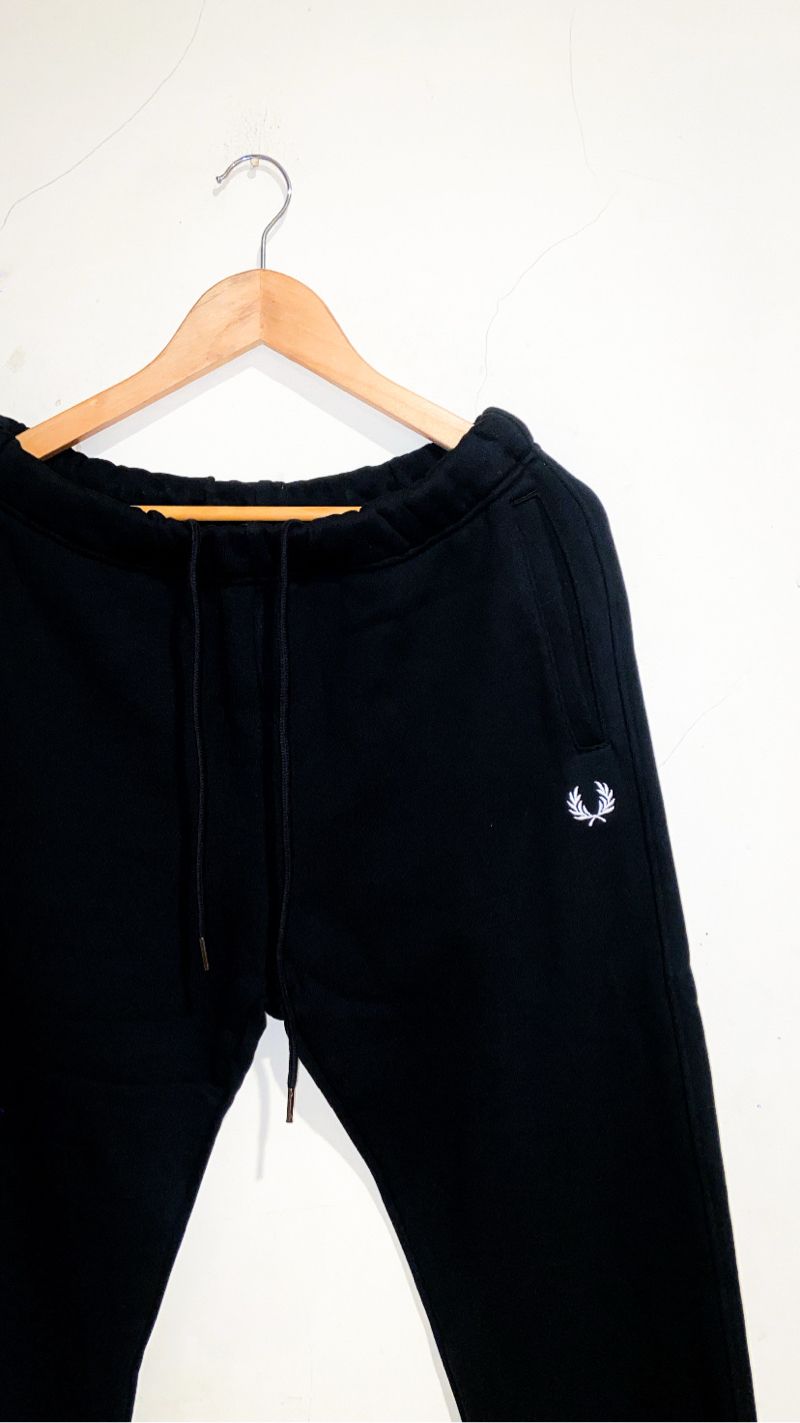 Fred Perry Sweatpants Loopback Black Celana, foto 2