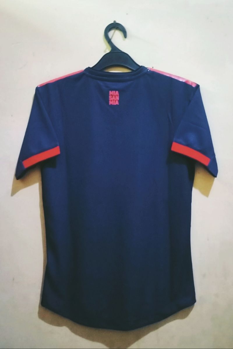 Jersey PI Bayern Munchen Away 2022/2023, foto 2