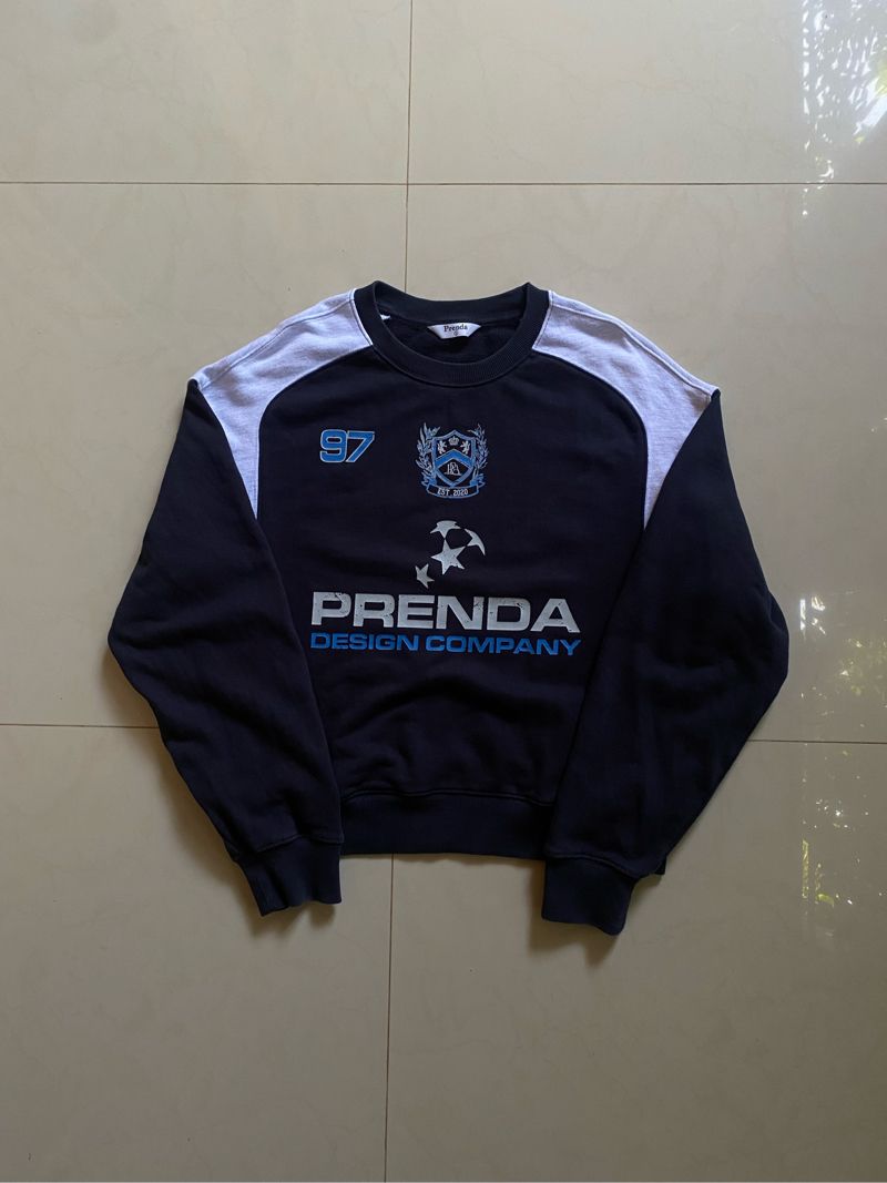 ◇PRENDA◇ STAR PDC UNIFORM SWEATSHIRT NAVY PRENDA STAR PDC UNIFORM SWEATSHIRT NAVY - Preloved