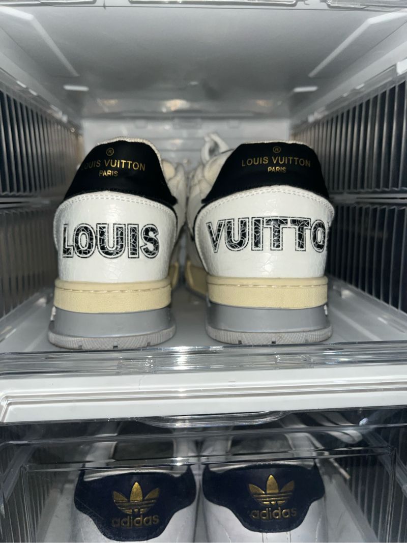 Sepatu Louis Vuitton Trainer Premium size 40, foto 2
