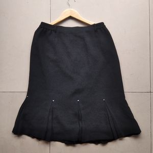 skirts black