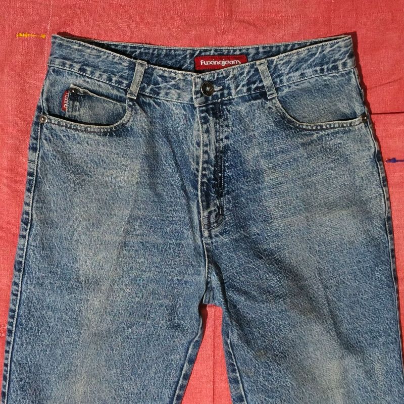 FuXing Jeans, foto 2