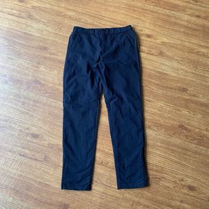 Uniqlo Outdoor parachute pants inner polar tech