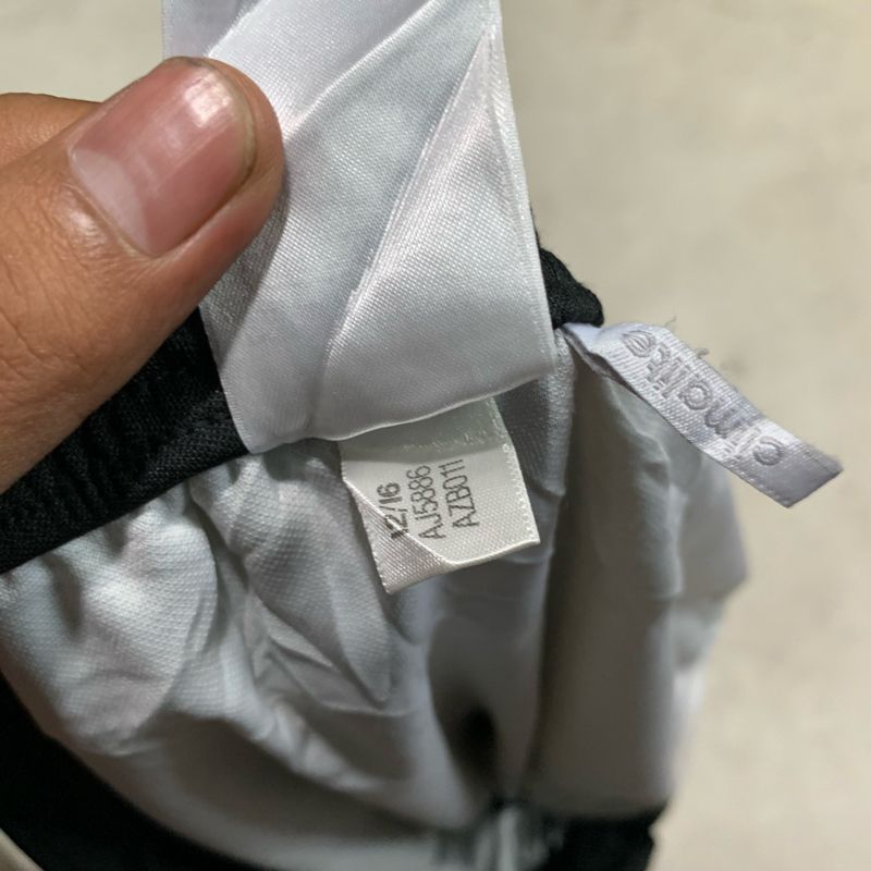 Celana Olahraga Adidas Climalite Hitam, foto 5