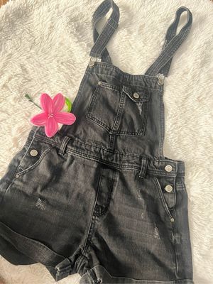 short overall denim 90’s style