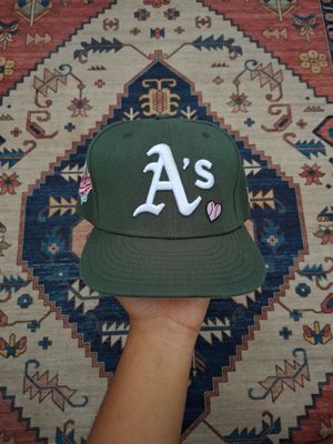 TOPI SNAPBACK NEW ERA 59FIFTY FITTED WORLD SERIES MLB CAPS O
