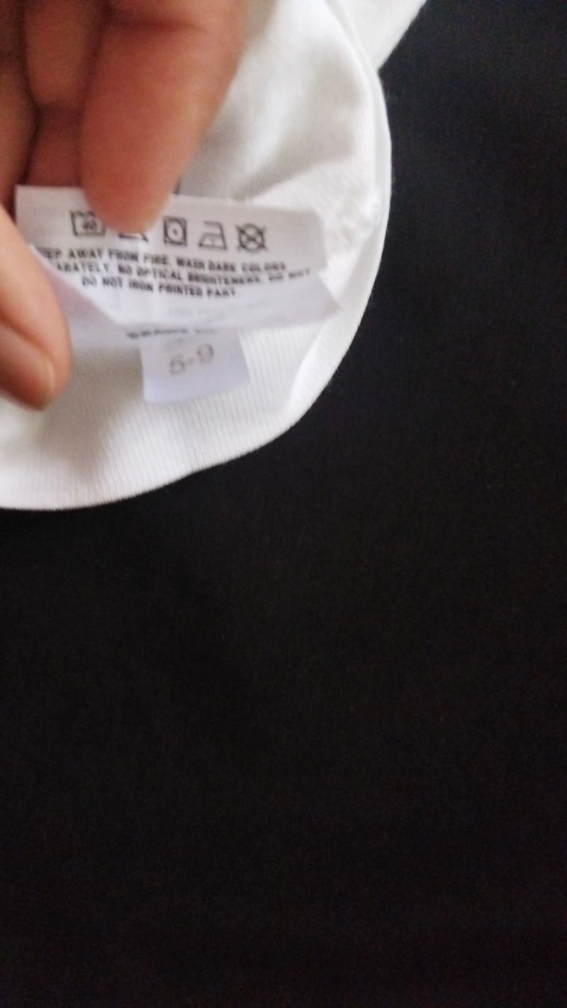 KAWS × UNIQLO RARE ITEM, foto 4