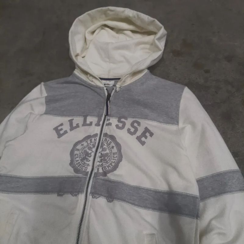 ZipHodiee Ellesse, foto 2