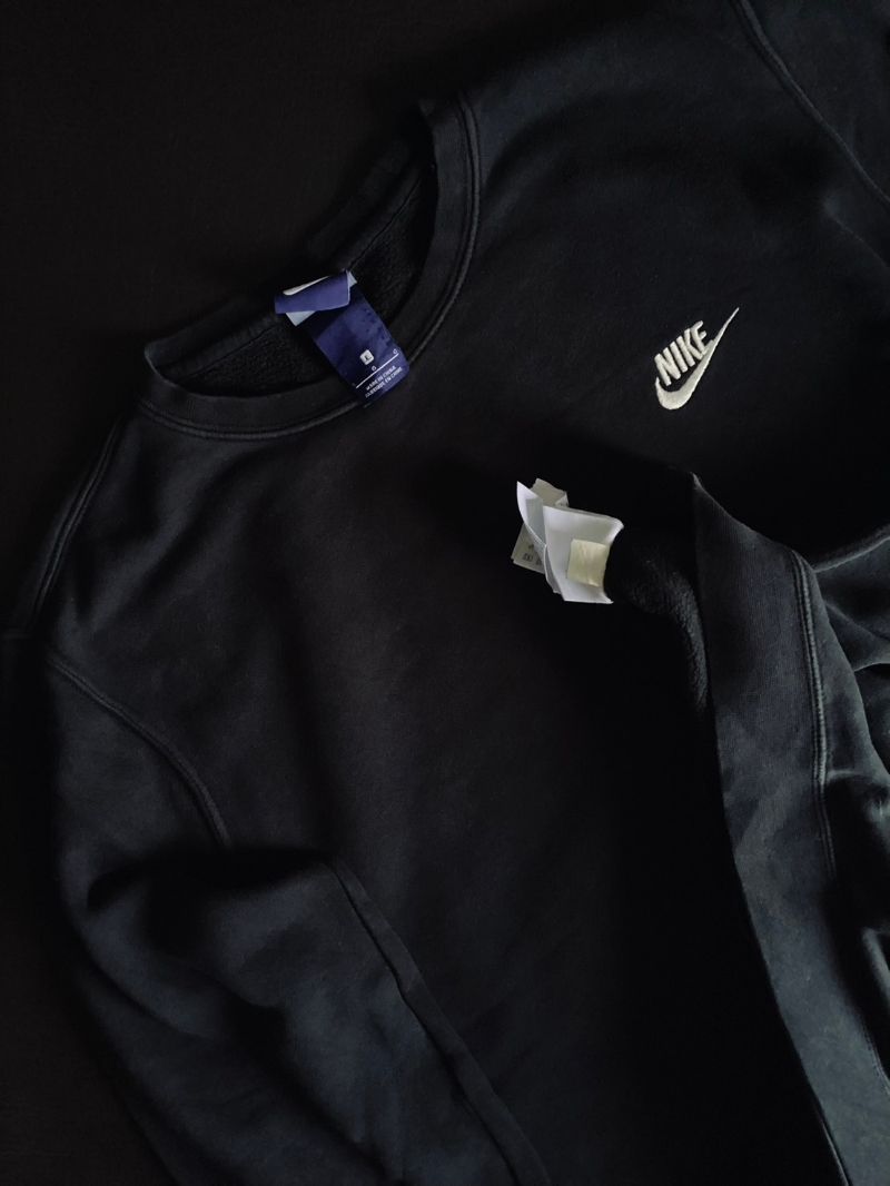 Sweather crewneck Nika Black Basic Logo, foto 2