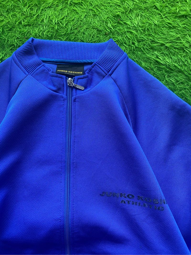 Tracktop Junko Koshino, foto 2