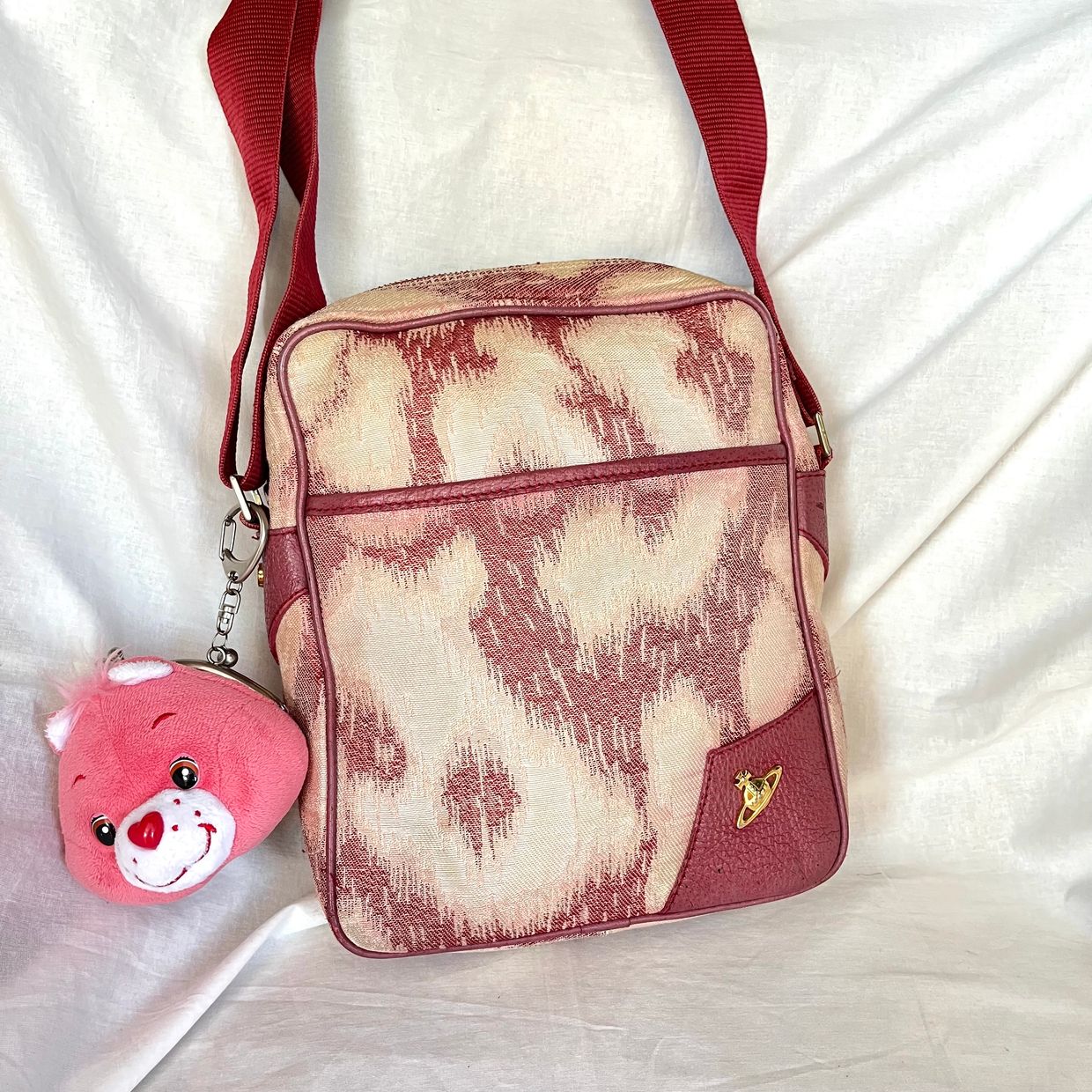 Vivienne Westwood バック Y2K Vivienne Westwood Y2K Crossbody Bag Wanita pink - Preloved