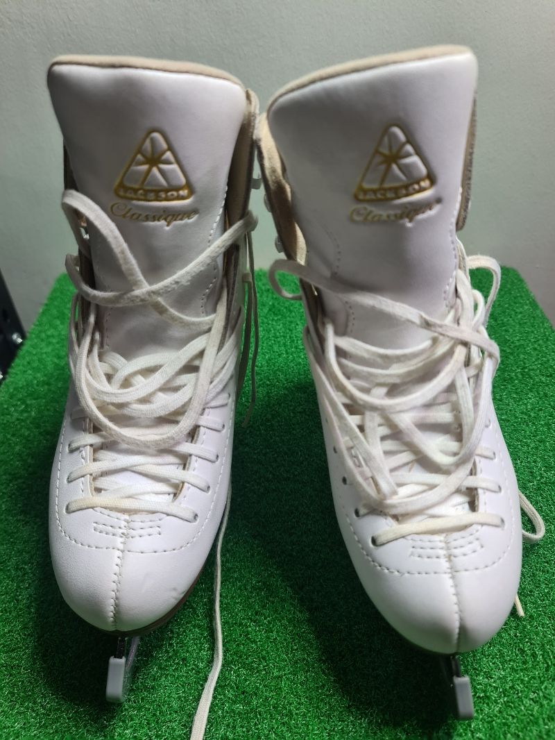 SEPATU ICE SKATING, foto 2
