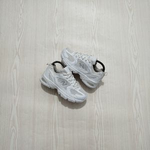 New balance 530 fullwhite