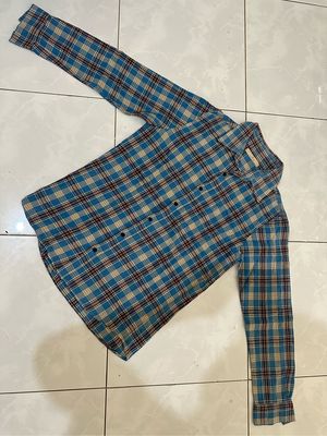 Kemeja Flannel