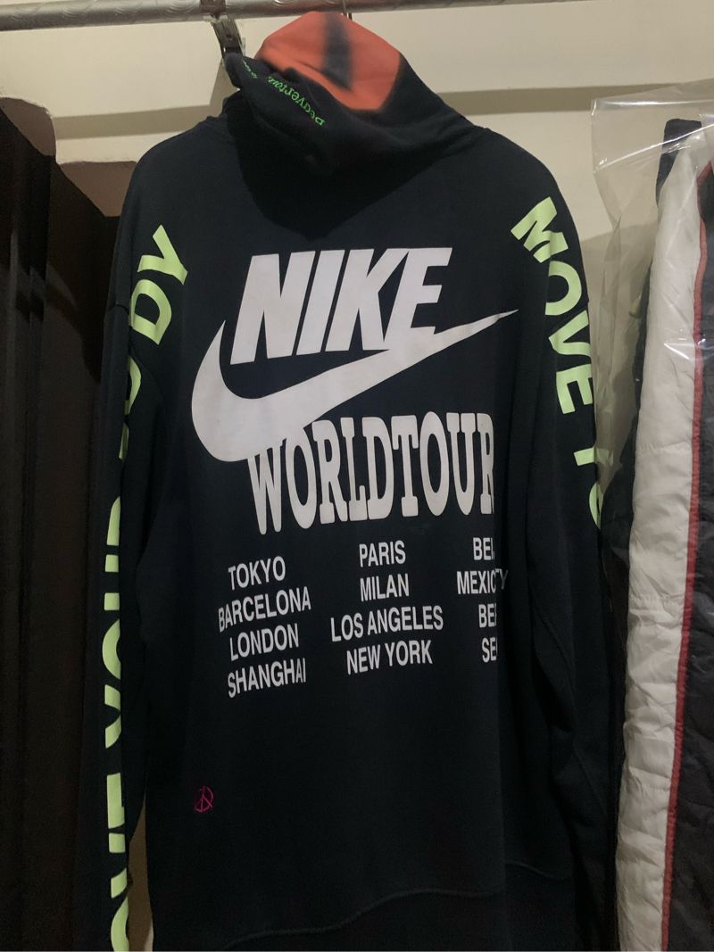 nike world tour pack hoodie