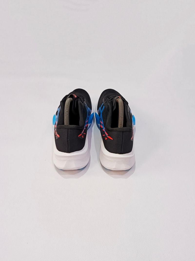Asics Magic Speed Black Blue White Foam, foto 4