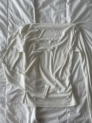 one shoulder long sleeve