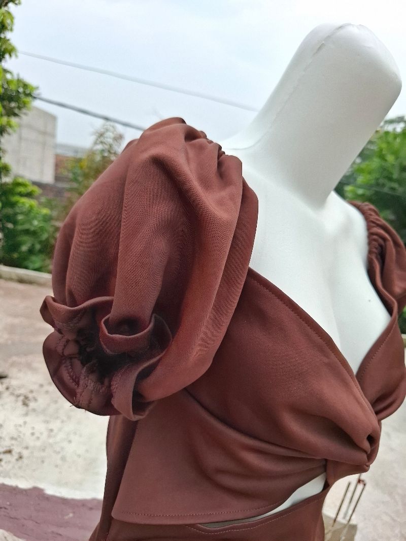 (Preloved) Mini Dress Tall Puff Sleeve, foto 4