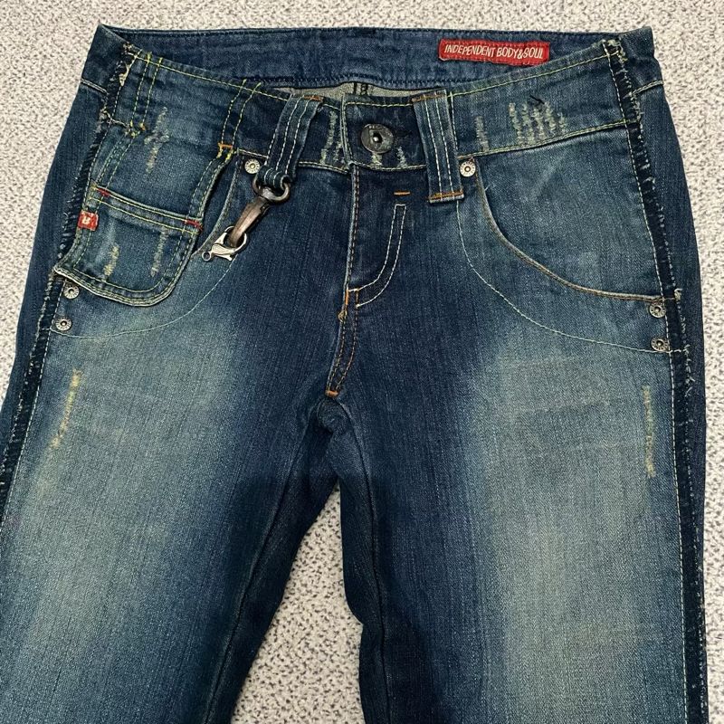 LOW WAIST BOOTCUT KINDA FLARE DENIM, foto 2