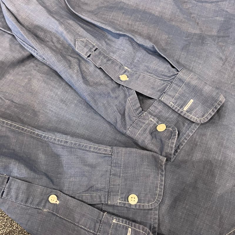 Levis kemeja lengan panjang, foto 3