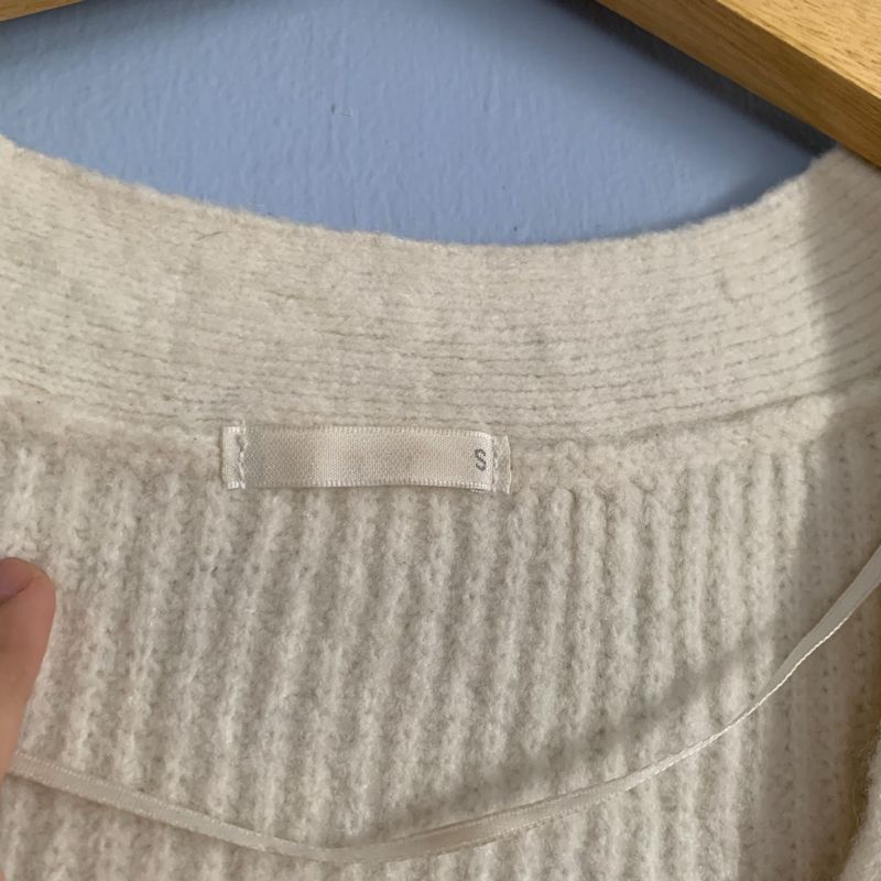 GU UNIQLO CARDIGAN BROKEN WHITE, foto 4