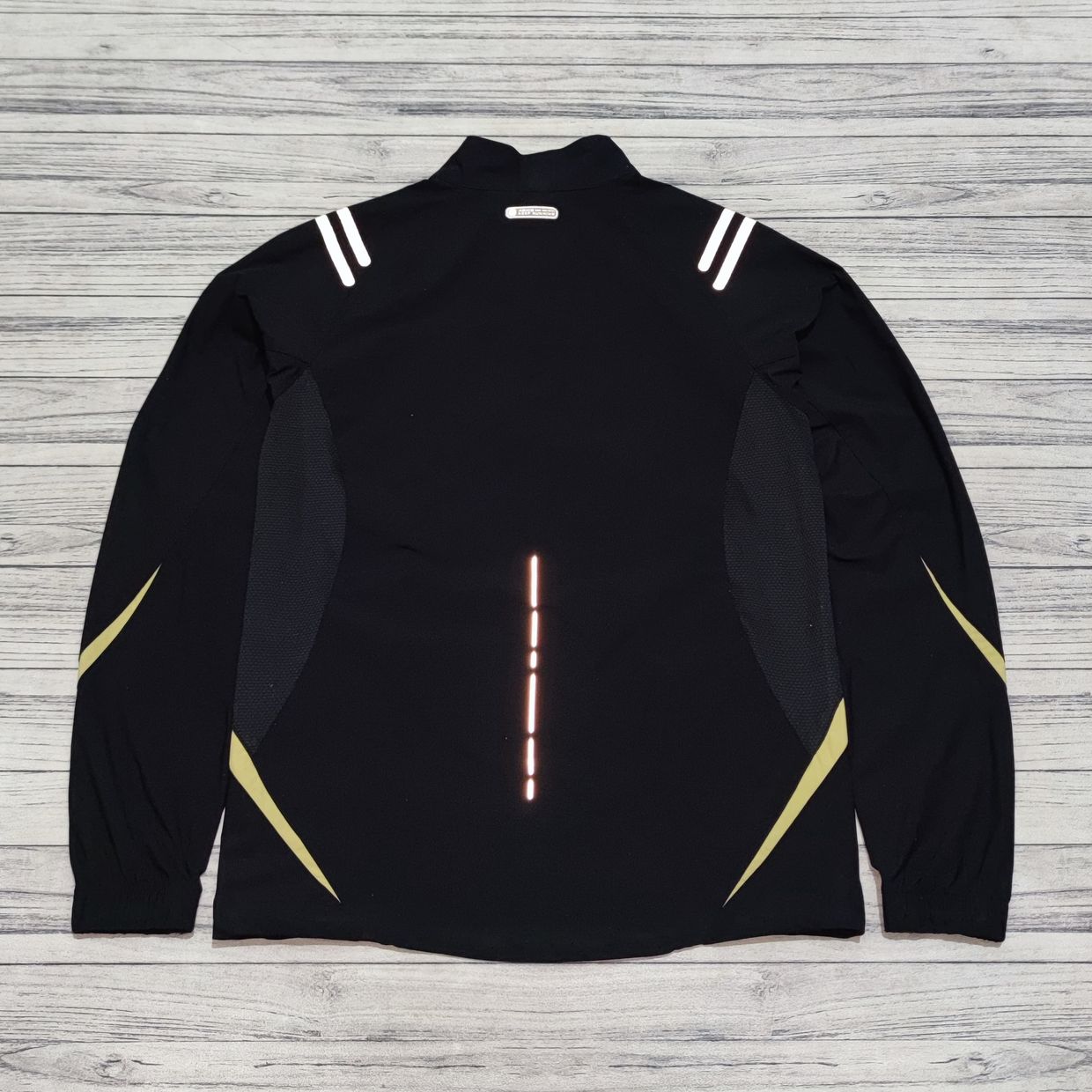 Asics Casual Puffer jacket Pria black, foto 6