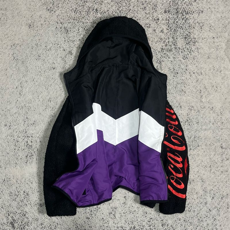 Coca-Cola Boxy Puffer Sherpa Reversible Jacket, foto 7