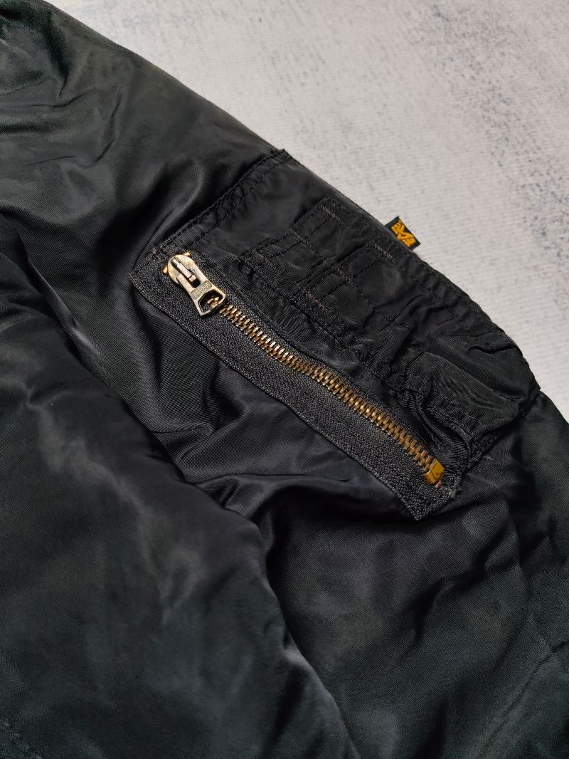 Alpha Industries MA-1 Flight Jacket, foto 6