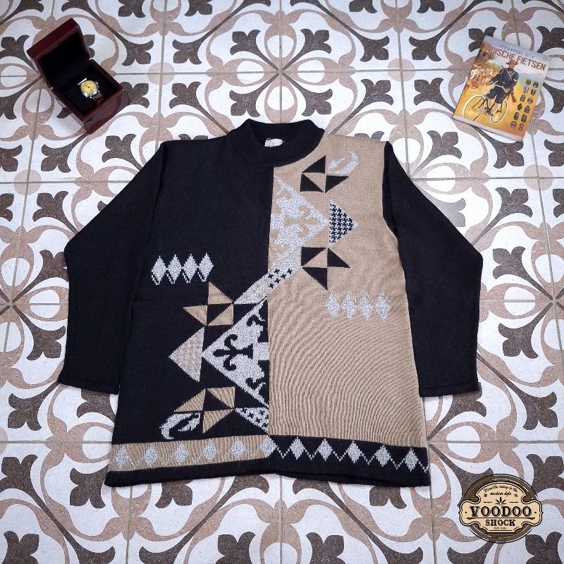 VOODOO - 397 - Vintage Twotone Geometrical Graphics Pattern, foto 2