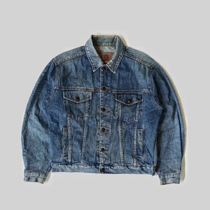 UNIQLO TRUCKER JEANS JACKET