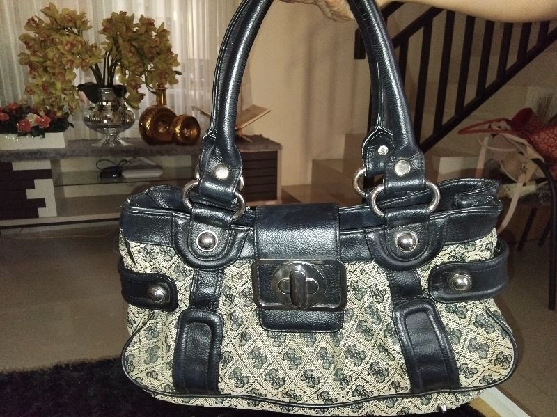 GUESS tas vintage wanita, foto 6