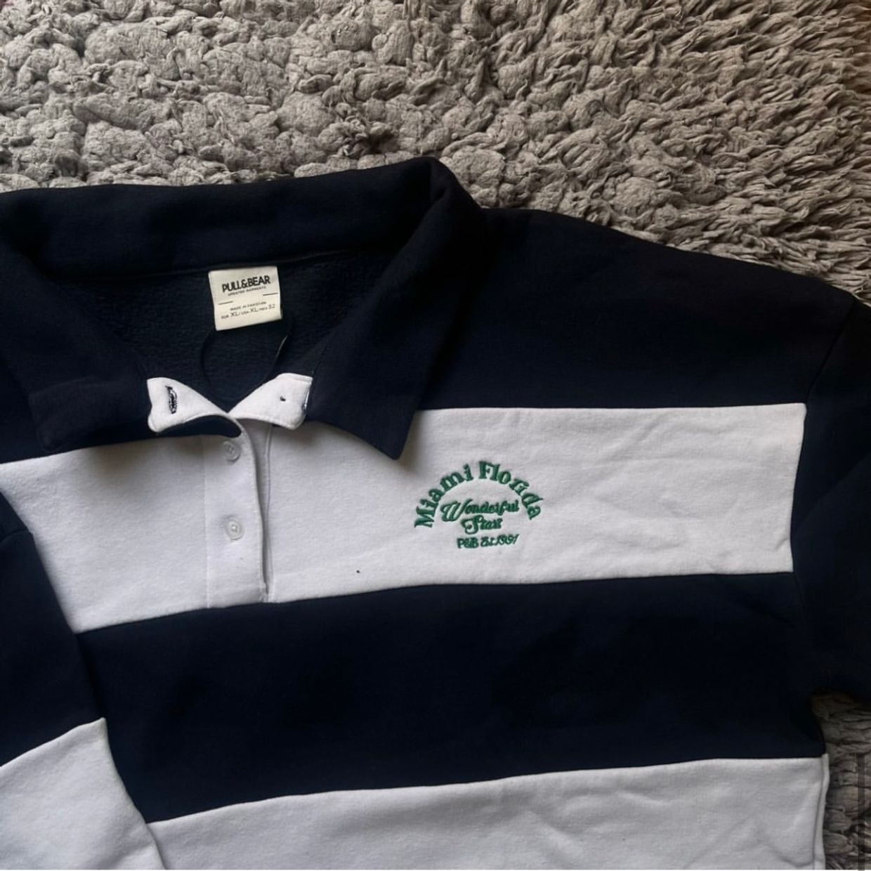 Pull & Bear Streetwear Casual Sweater Wanita navy