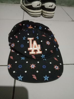 Topi mlb motif