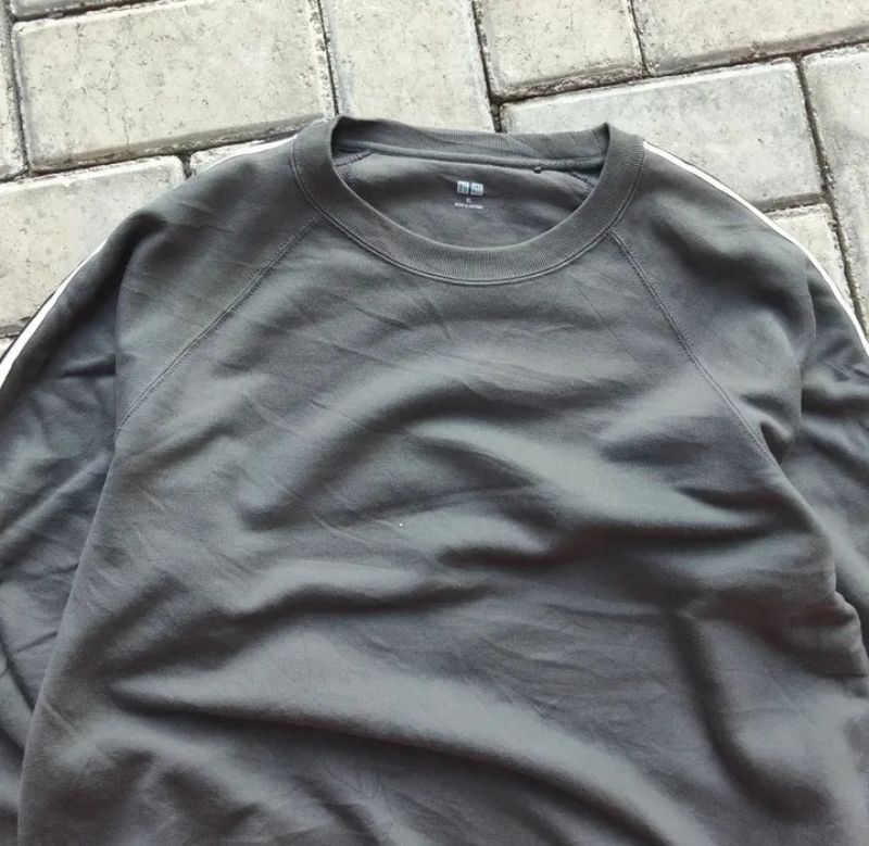 UNIQLO CREWNECK, foto 2