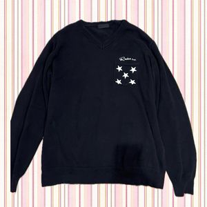 ˚ʚ black star sweater ɞ˚