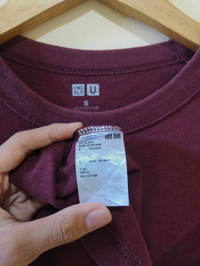 Kaos T-shirt Uniqlo U basic, foto 3
