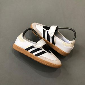 Samba mary jane