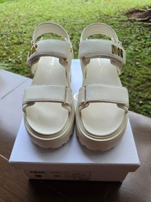 Sandals D!or