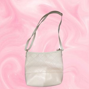 BAG TAS CEWE PINK COQUETTE SLINGBAG PRELOVED