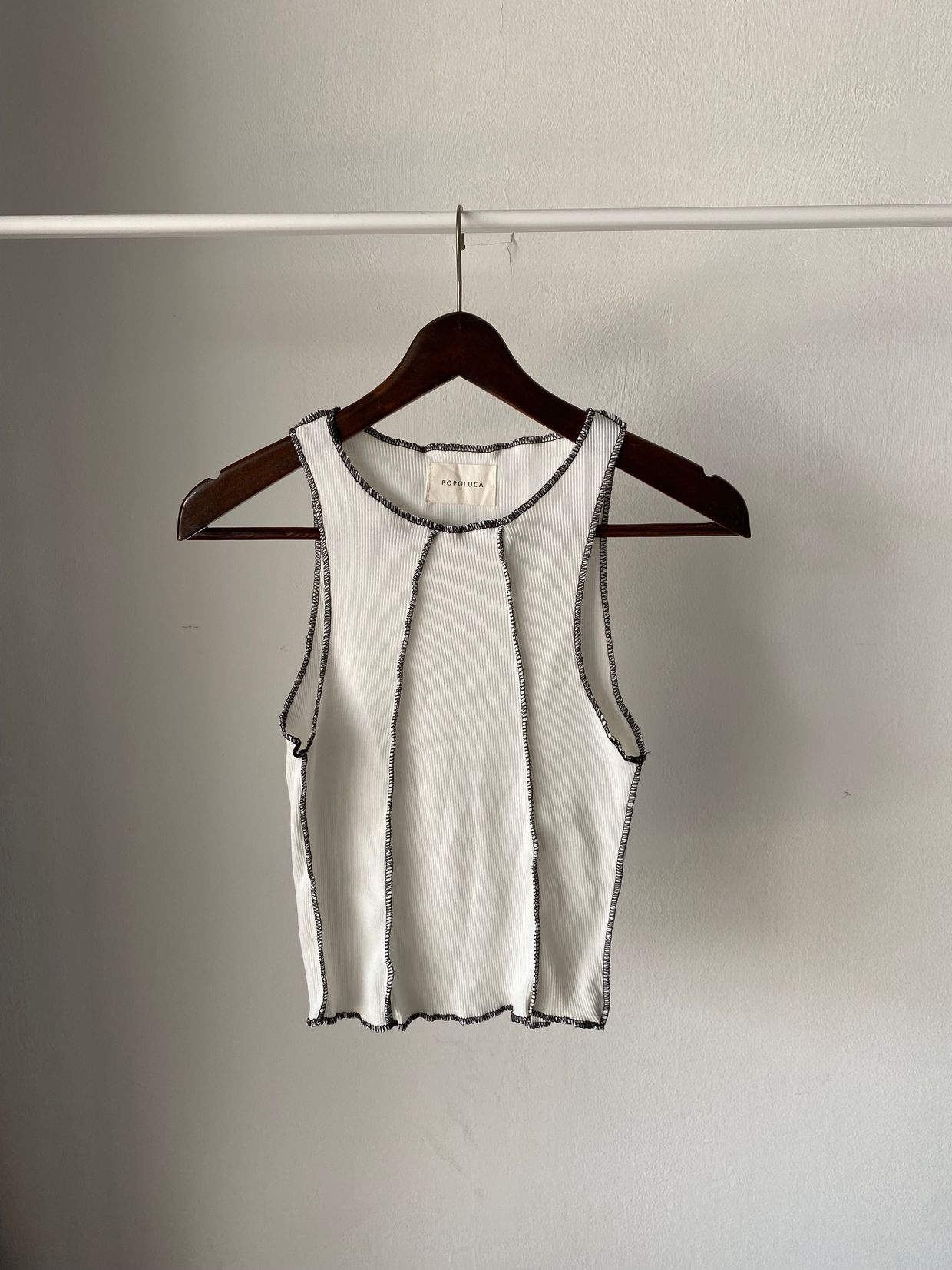 Casual Crop top Wanita white