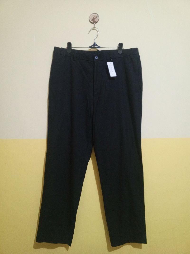 (10) Size 32 - Uniqlo Workpants / Anklepants / Smartpant, foto 3
